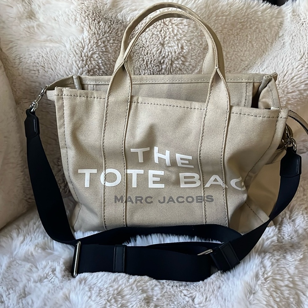 Marc Jacobs the tote bag